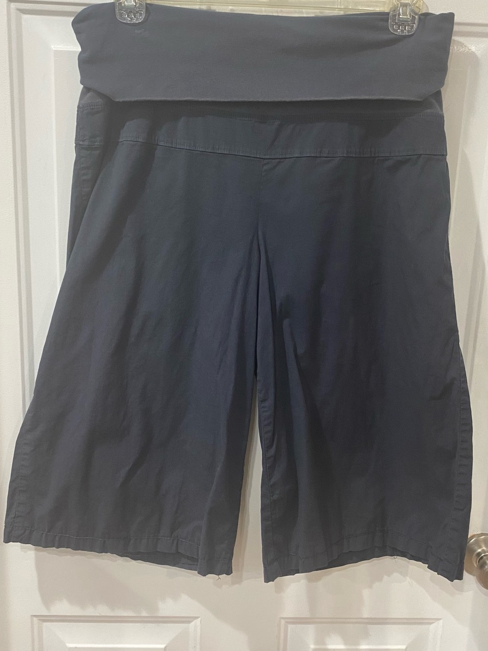 XCVI blue Fold-Over Waist Bermuda Shorts gaucho’s women’s size XL